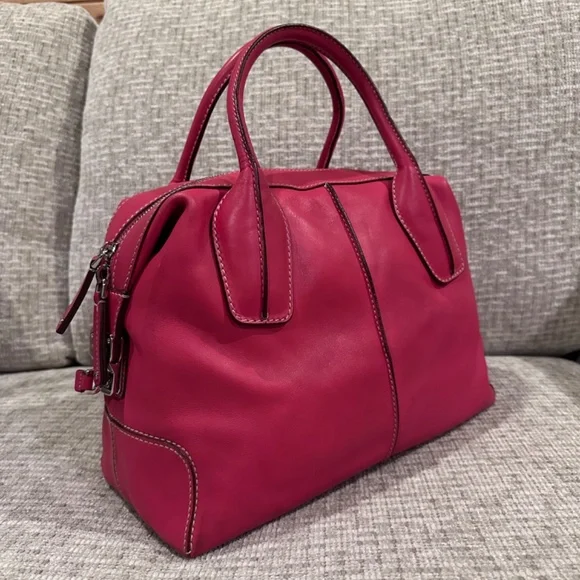 Handbag - Picture 2 of 7